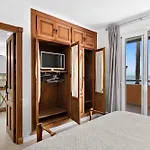 Front Line Townhouse Сasa de vacaciones Estepona