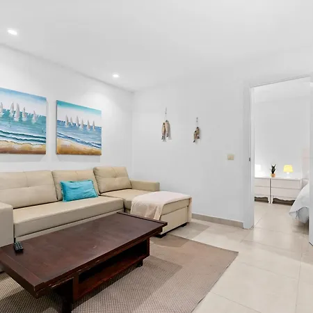 Feriehus Front Line Townhouse Estepona