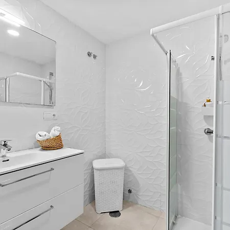 Front Line Townhouse Feriehus
